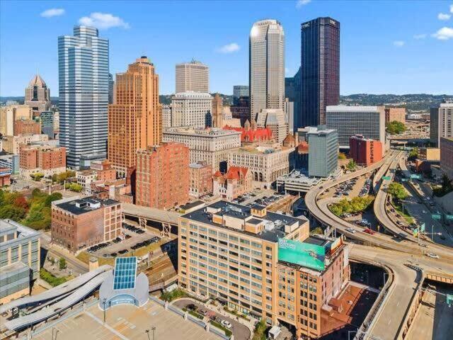 Cozysuites Gorgeous Sdo Downtown Pittsburgh Exterior foto